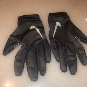 Nike Therma-Fit Gloves